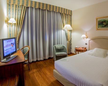Prenota la tua camera al Best Western Hotel Globus City. La soluzione più conveniente è in camera singola