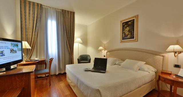 Scegli la tua camera al Best Western Hotel Globus City Forlì, camere classic, camere superior, suite
